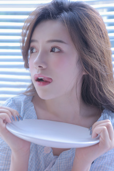 叶璇电影《献身》在线观看